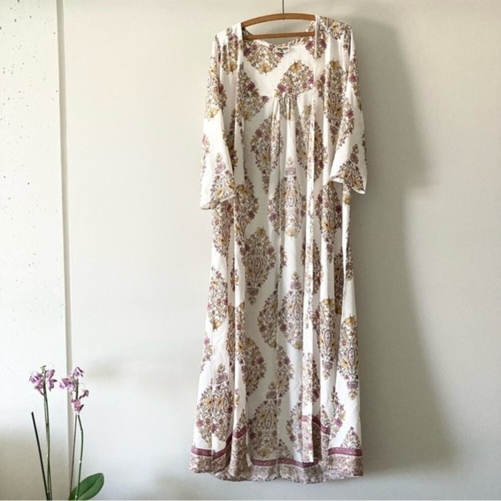 Show‎ Me Your Mumu Kamryn Cape in Flower Power Gauze S - Picture 2 of 5